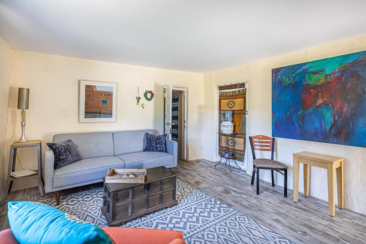 Pet Friendly Pinon Heaven Bed & Breakfast Canada de los Alamos Екстериор снимка